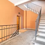 Guesthost - Le Tre Ninfee Di Pusiano! Free Parking Pusiano